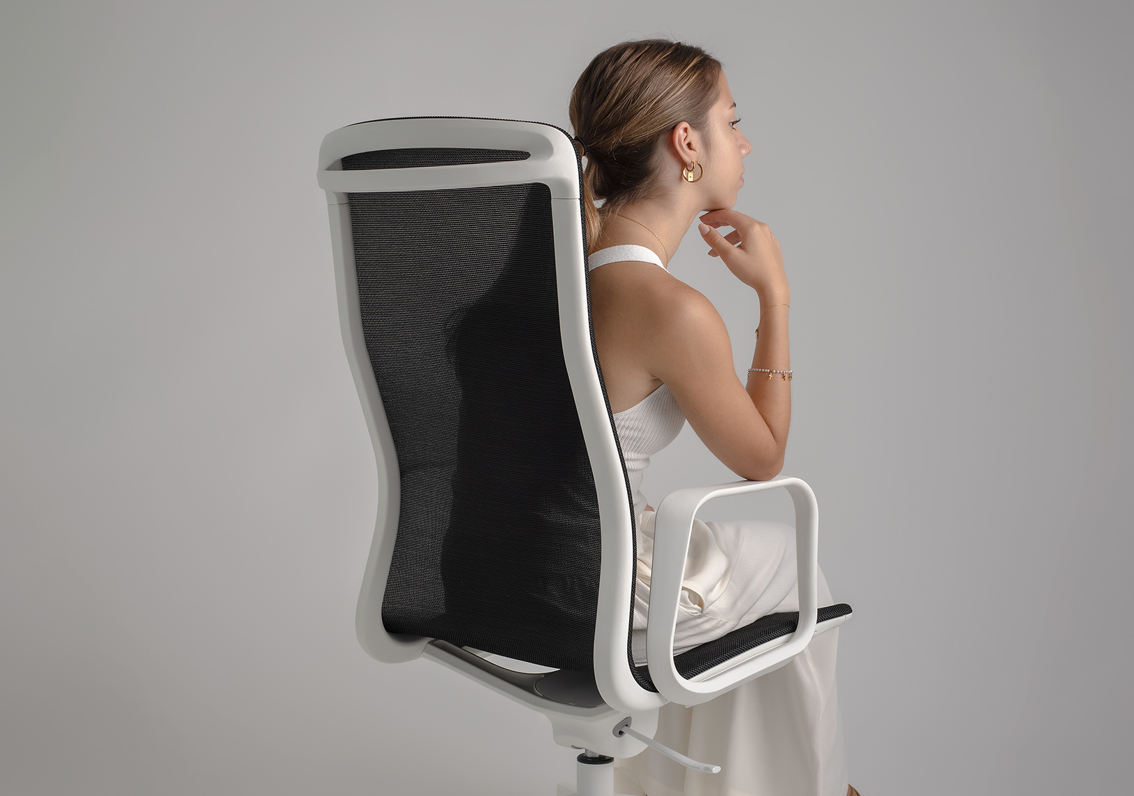 The chair that provides lightness